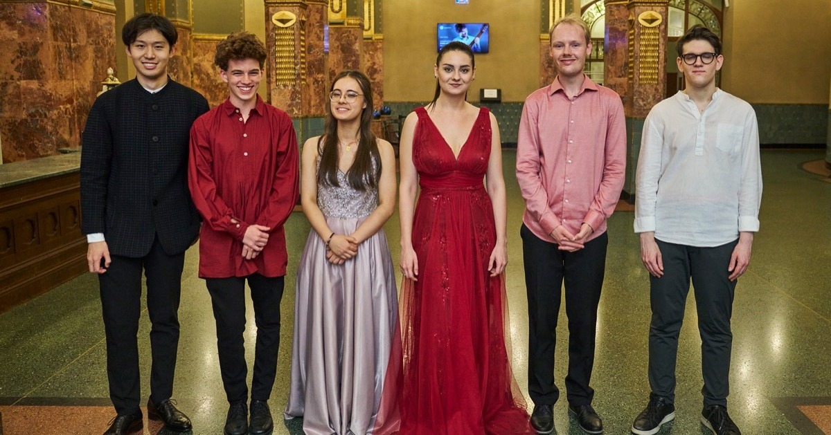 Tolyatti shahrida fohishani tashqariga chiqarish mumkin